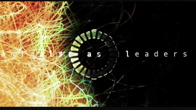 《西西里美丽传说》女主角，在当时打扮这么高调，不觉得带给自己很多不便吗？如何理解她的心态？